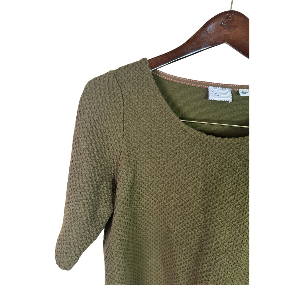 Anthropologie Postmark Medium Green‎ Textured Diagonal Zipper Short Sleeve Top - Picture 4 of 7